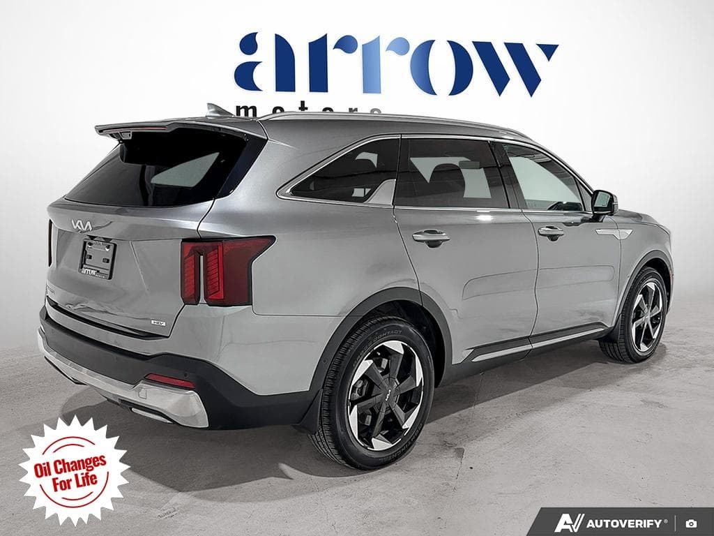 2025 Kia Sorento Hybrid SX, photograph 8