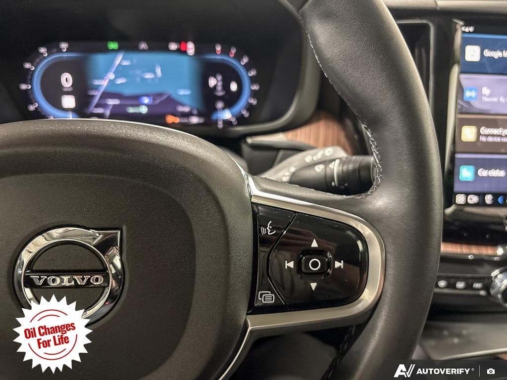 2024 Volvo XC60 B5 Plus Dark Theme, photograph 21