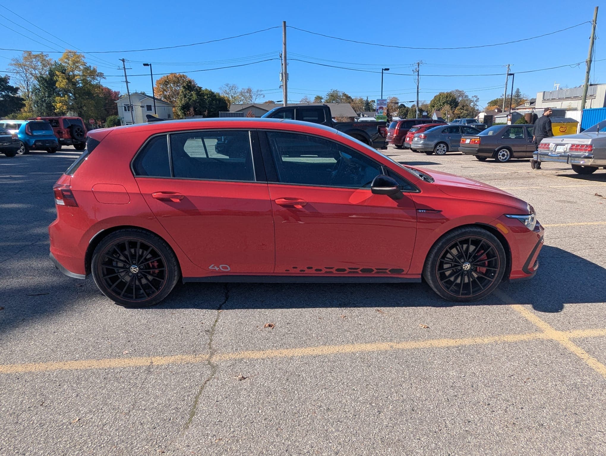 2023 Volkswagen Golf GTI, photograph 6